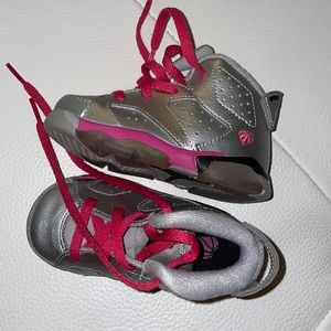 Like NEW JORDAN’S 5C